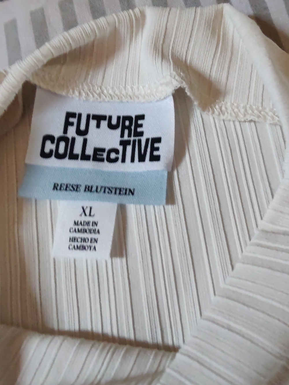 NWOT Cream Ribbed Long Sleeve Top - Picture 4 of 9